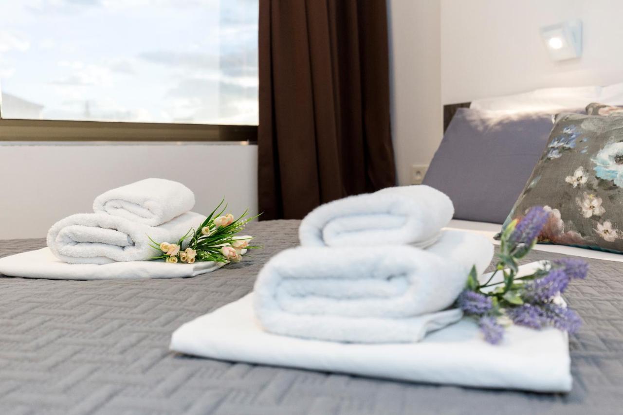 ספליט Apinelo Tower Rooms מראה חיצוני תמונה