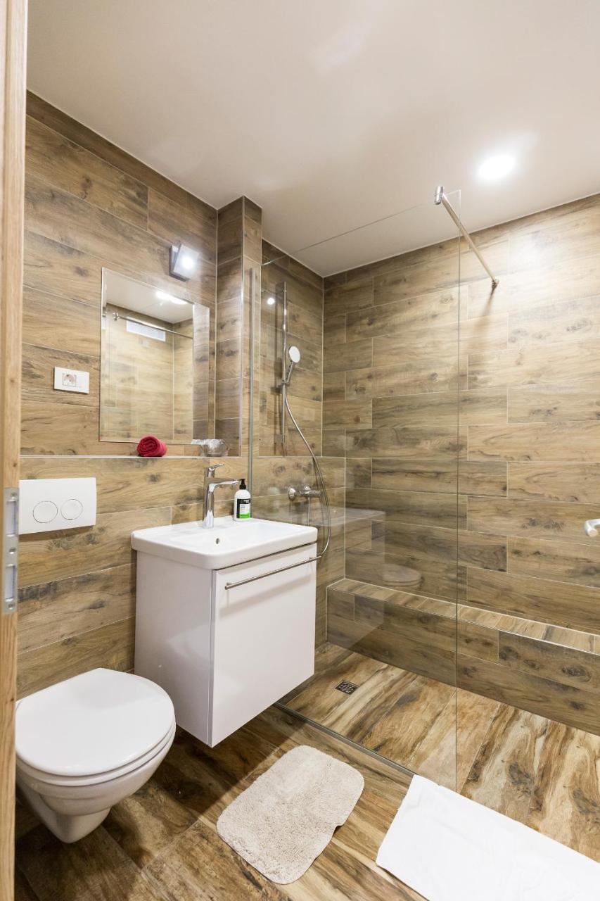 ספליט Apinelo Tower Rooms מראה חיצוני תמונה